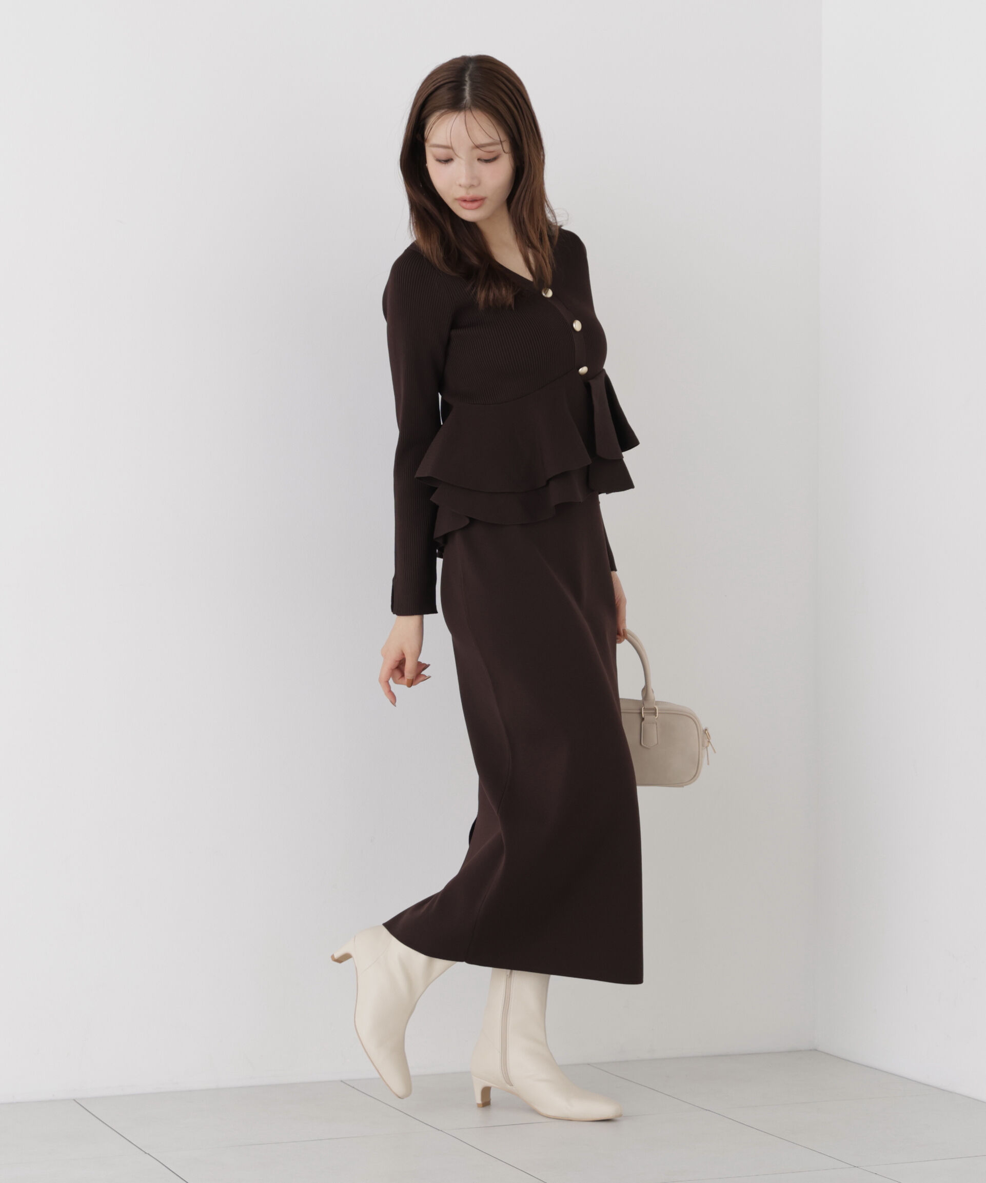 PROPORTION BODY DRESSING「変形ペプラムニットセットアップ 26AW」|ワンピース|