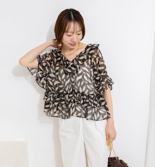 NOLLEY'S「【Import Fabric】ウォッシャブル楊柳リーフ柄フリルブラウス」|シャツ・ブラウス|