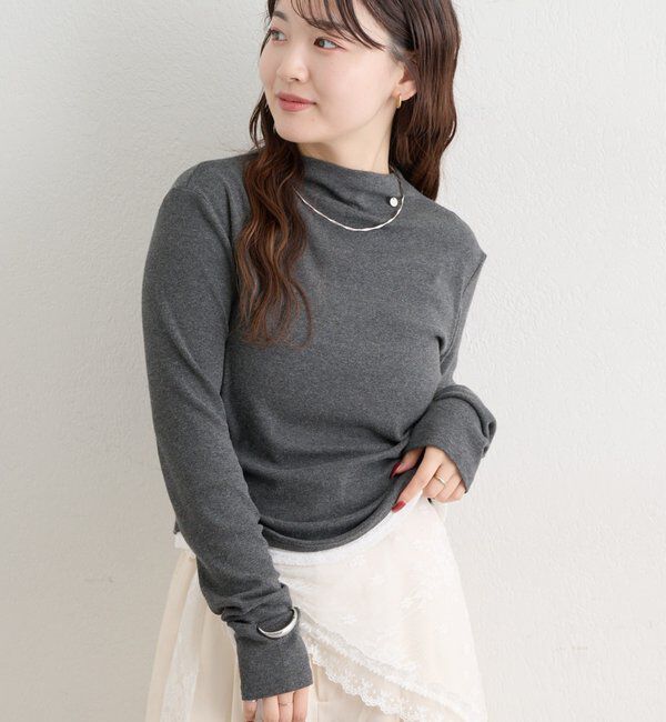  「長袖プレート付きハイネックカットソー」|Tシャツ・カットソー|