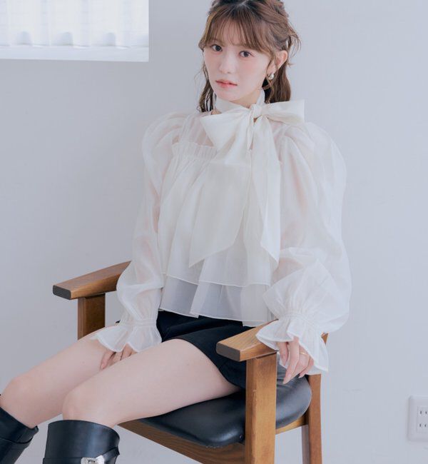  「【SALON by Chico】バックリボンオーガンジーパフブラウス」|シャツ・ブラウス|