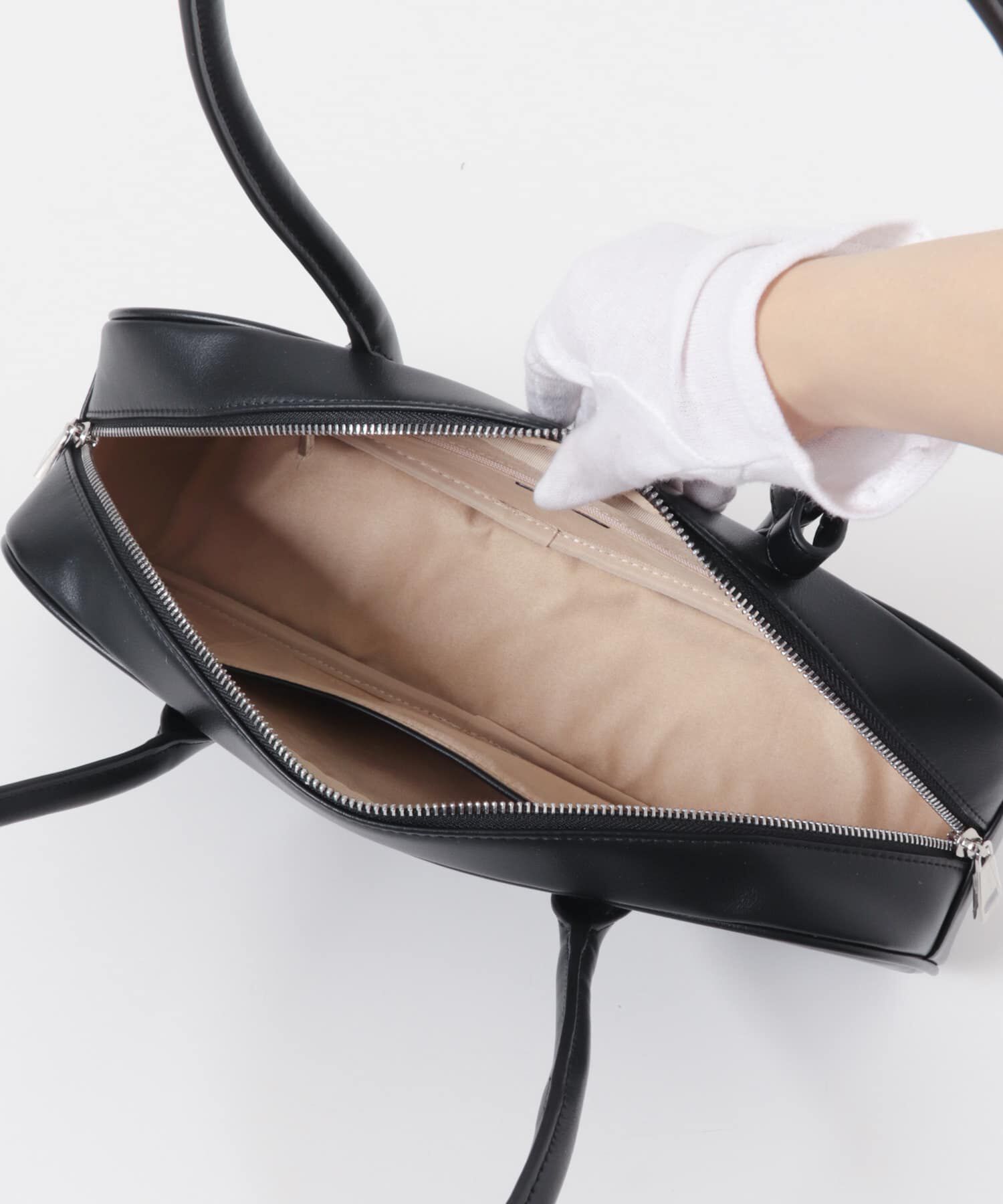 URBAN RESEARCH「『一部別注カラー』SINBONO　KIERA SHOULDER BAG」|ショルダー・メッセンジャー|