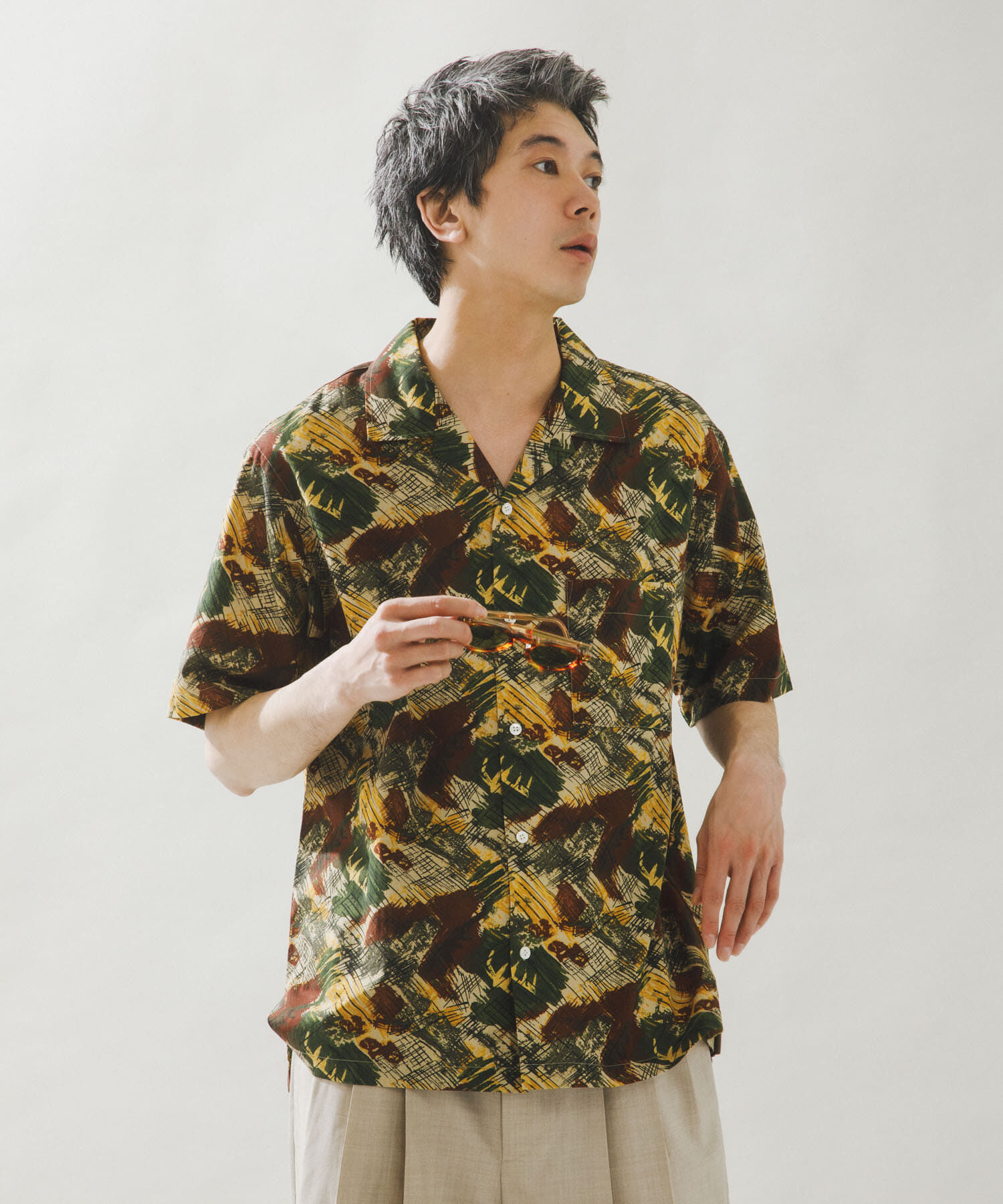URBAN RESEARCH「LONGCHAMP OPEN COLLAR SHIRTS」|シャツ・ブラウス|ブラウン