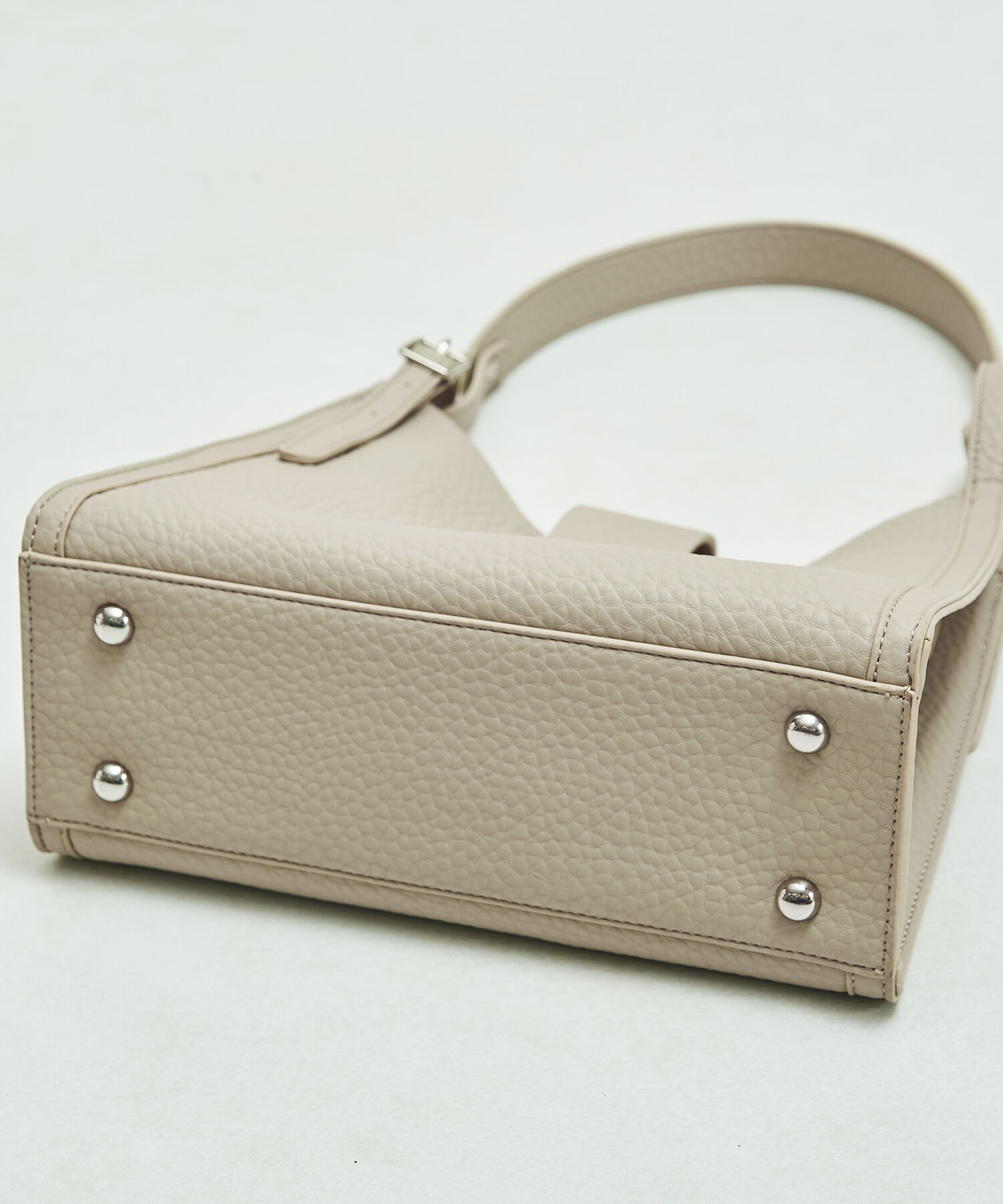 ORiental TRaffic「【BAG】センターベルトハンドバッグ/BA-235」|ハンドバッグ|
