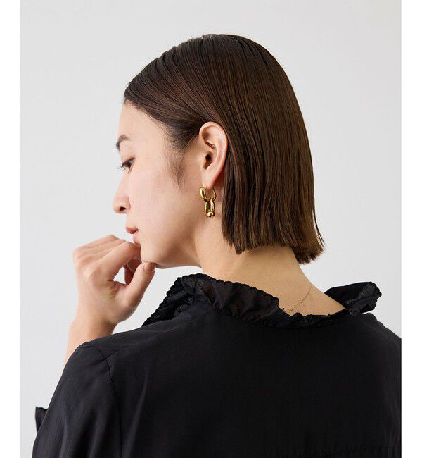 ROPE「【J'aDoRe・店舗限定サイズ】エンブロイダリーフリルブラウス」|シャツ・ブラウス|