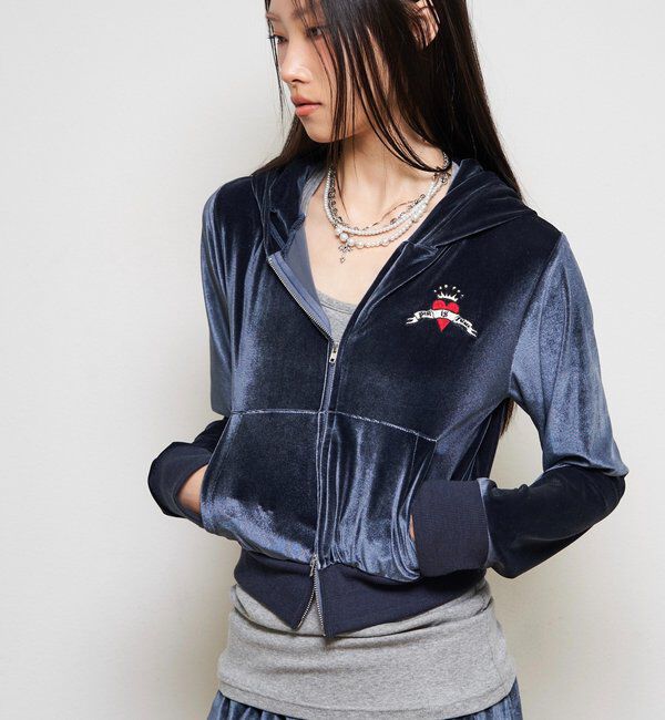  「【26AW LOOK掲載品番】ベロアインクドチビパーカー」|パーカー|
