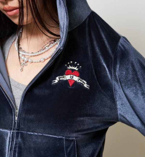  「【26AW LOOK掲載品番】ベロアインクドチビパーカー」|パーカー|