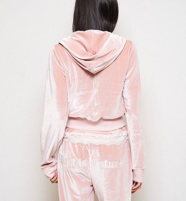  「【26AW LOOK掲載品番】ベロアインクドチビパーカー」|パーカー|