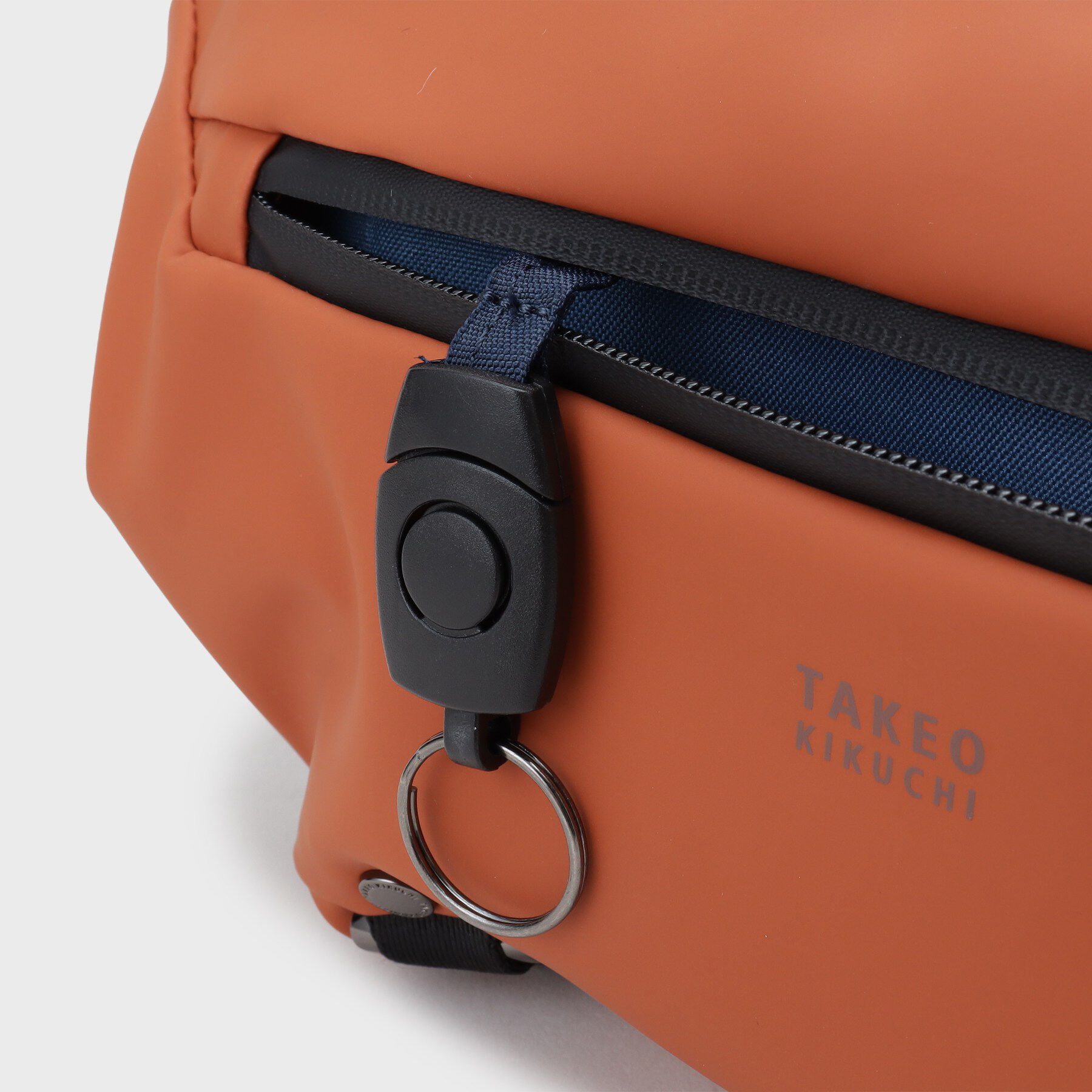 TAKEO KIKUCHI「STORAGE スリングショルダーバッグ」|ショルダー・メッセンジャー|