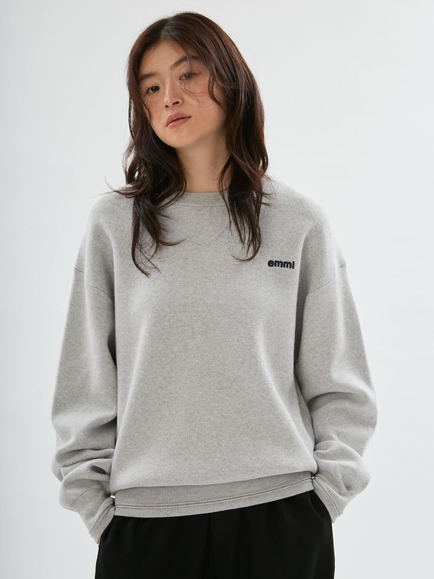 emmi atelier「【ONLINE限定カラーあり】emmiロゴスウェットライクニット」|ニット・セーター|GRY