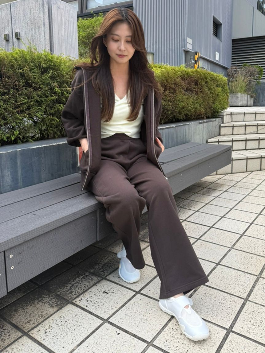 emmi atelier「【W&T】ジップアップフーディー/オーバーサイズ【セットアップ対応】」|パーカー|