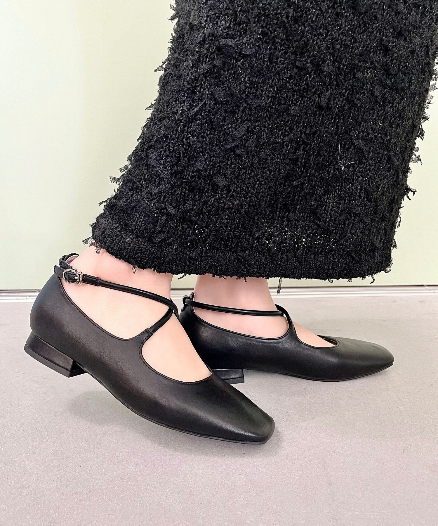 ORiental TRaffic「クロスストラップパンプス/41318」|パンプス|BLACK