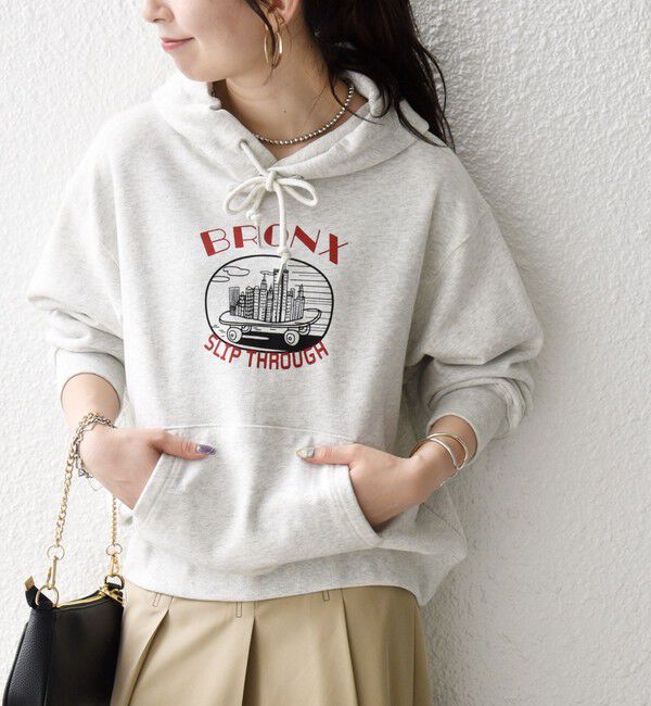 SHIPS any「【SHIPS any別注】THE KNiTS:〈洗濯機可能〉ロゴ プリント フーディー 26AW」|パーカー|ナチュラル