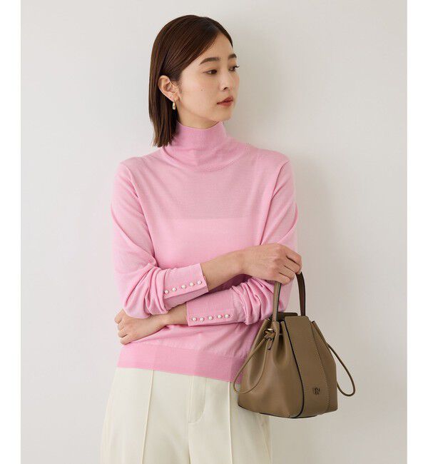 ROPE「【J'aDoRe・一部店舗限定サイズ】メリノウール袖パールハイネックニット/アンサンブル対応・イージーケア」|ニット・セーター|ピンク(63)