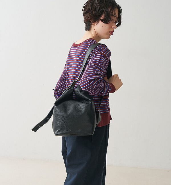 collex「【WEB限定】【AULENTTI/オウレンティ】レザーマルチショルダーバゲット」|ショルダー・メッセンジャー|