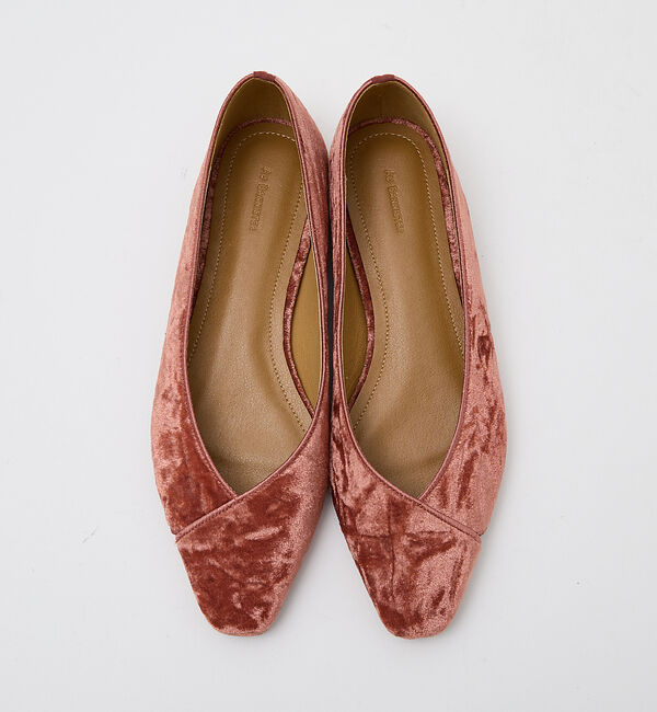 AU BANNISTER「【Vibram/ヴィブラムソール】Ｖカットフラットパンプス」|パンプス|