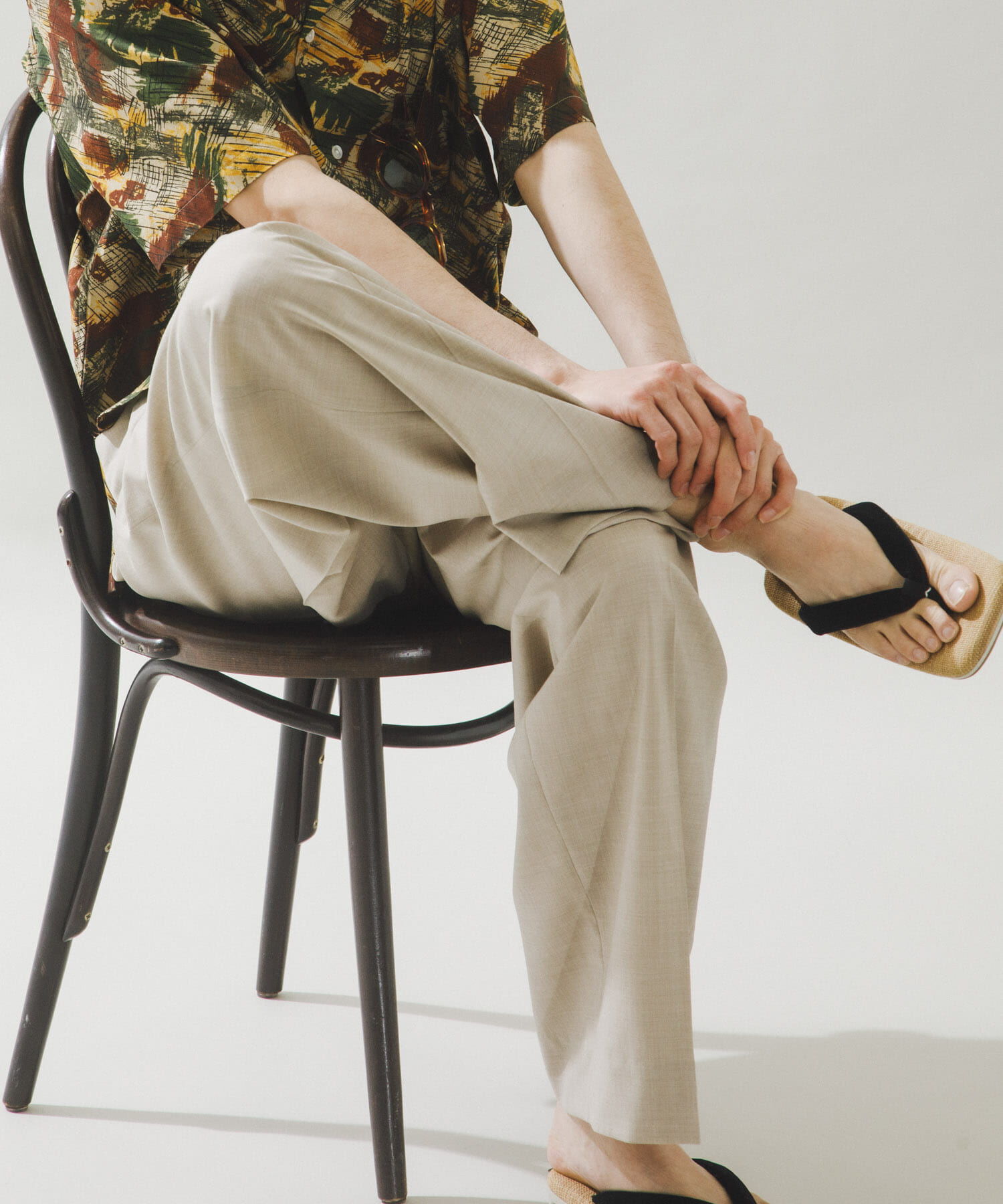 URBAN RESEARCH「『別注』YLEVE&times;URBAN RESEARCH　S120S WOOL 3TACK PANTS」|その他|