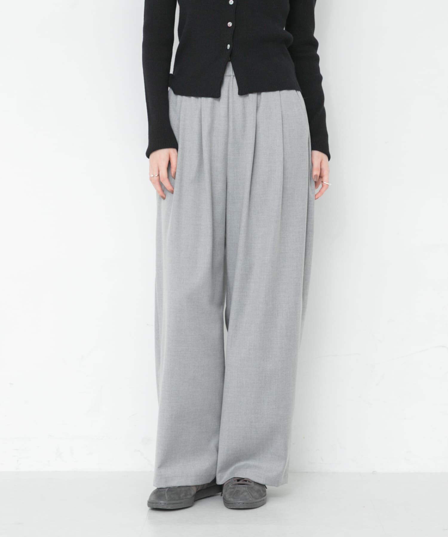 URBAN RESEARCH「『UR TECH SMOOTHLUXE』ウール混タックギャザーストレートパンツ」|その他|