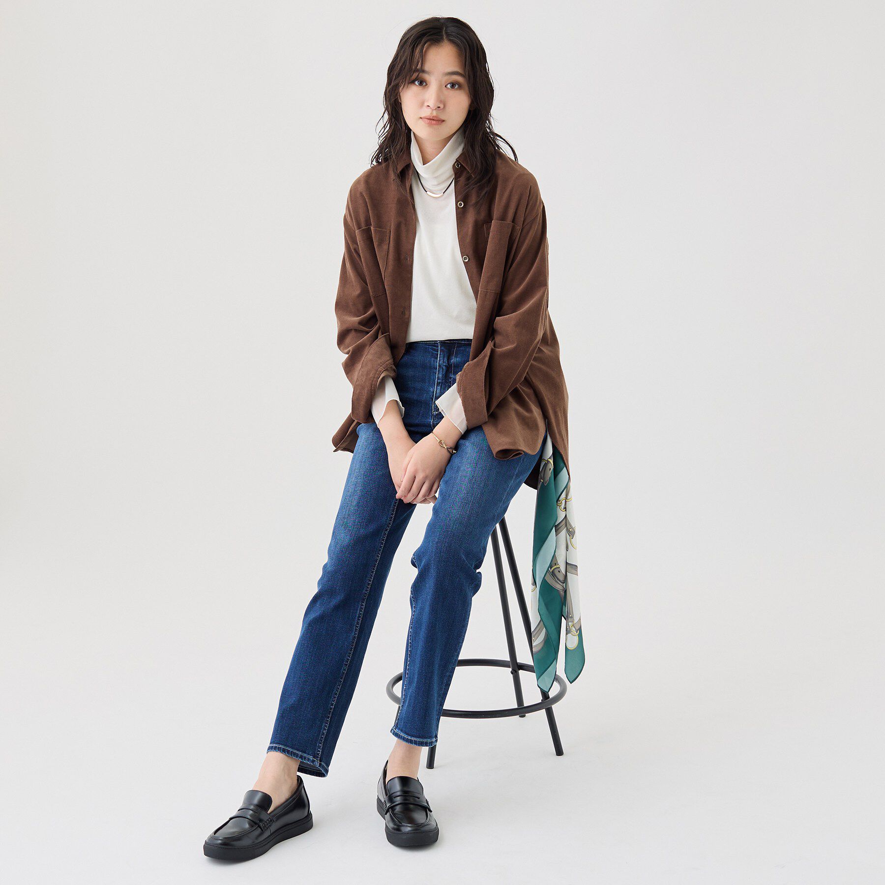 INDIVI「【褒められデニム】スリムストレート デニムパンツ」|デニム|
