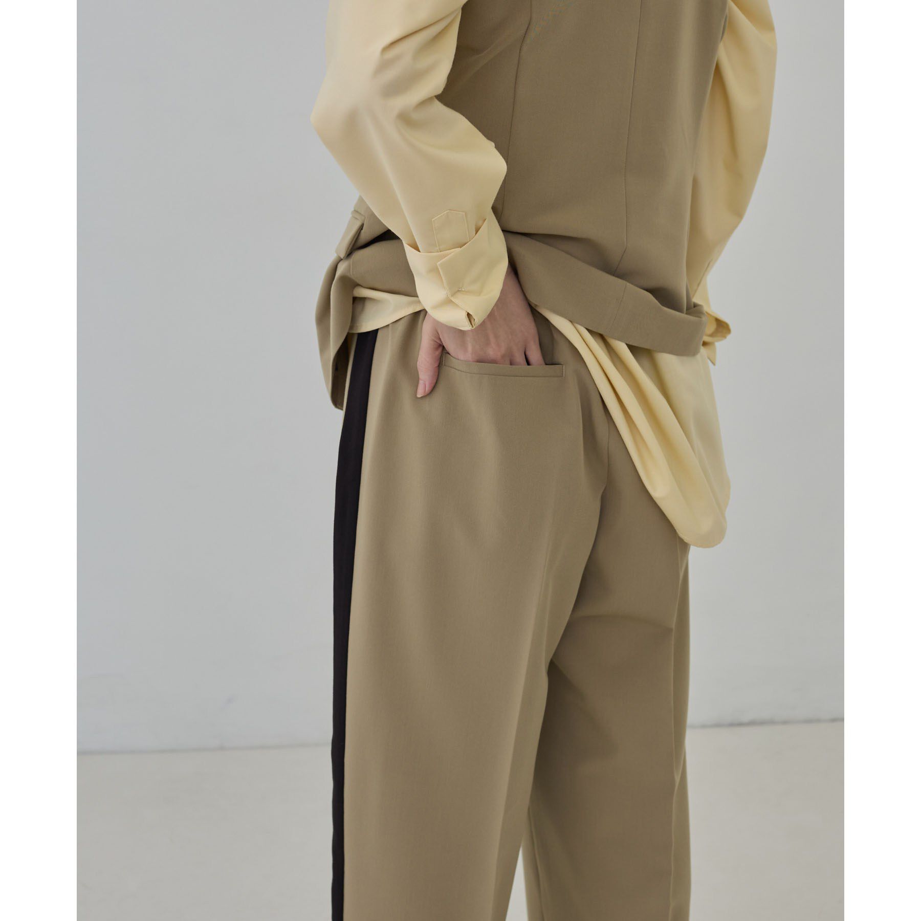 GALLEST「Comfy Slacks｜イージーサイドラインワイドパンツ【LIVE紹介／上枝みどりさん着用／通勤】」|その他|