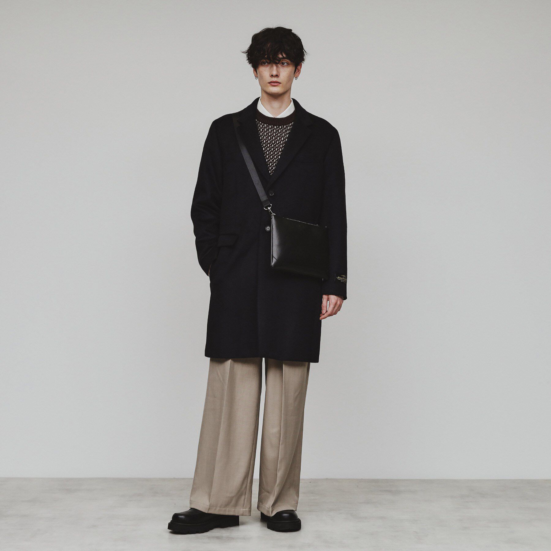 tk.TAKEO KIKUCHI「Refined Leather サコッシュ」|ショルダー・メッセンジャー|
