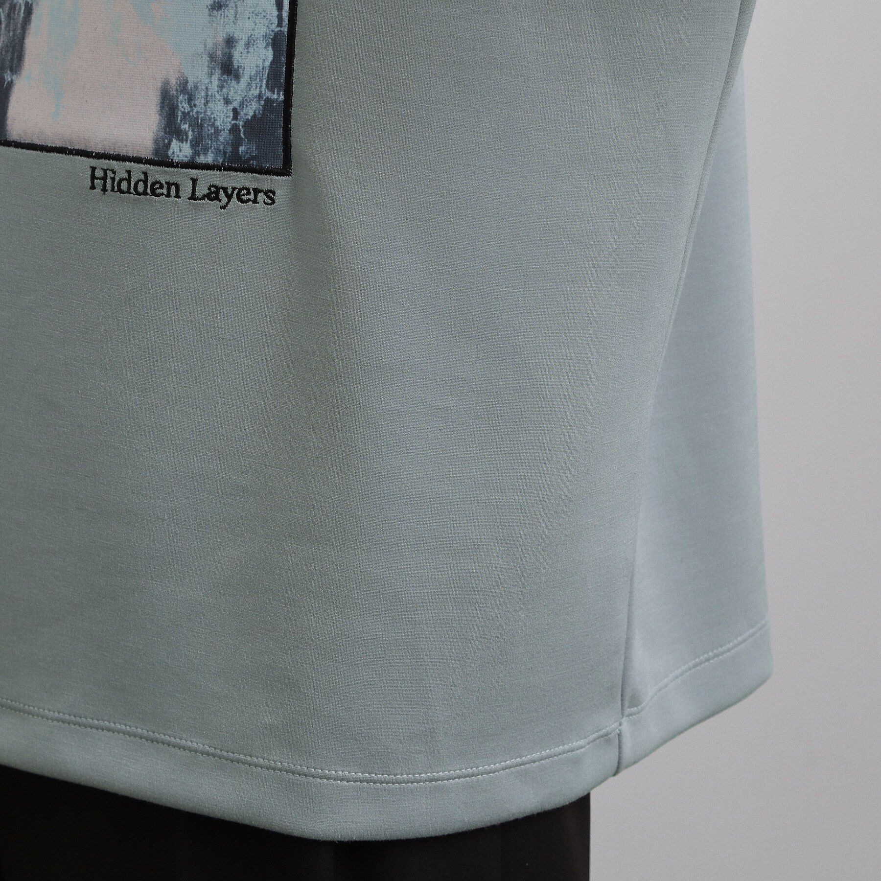 tk.TAKEO KIKUCHI「コンシールドエンブロTシャツ」|Tシャツ・カットソー|
