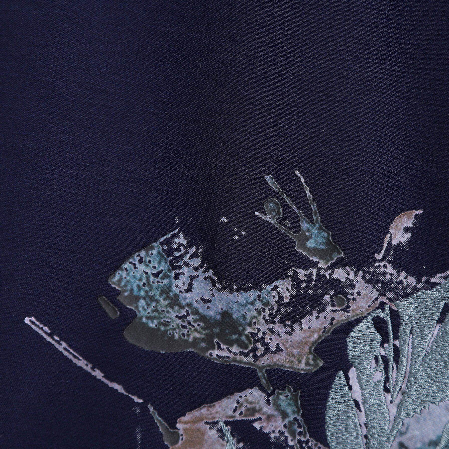 tk.TAKEO KIKUCHI「リーフエンブロブラーTシャツ」|Tシャツ・カットソー|