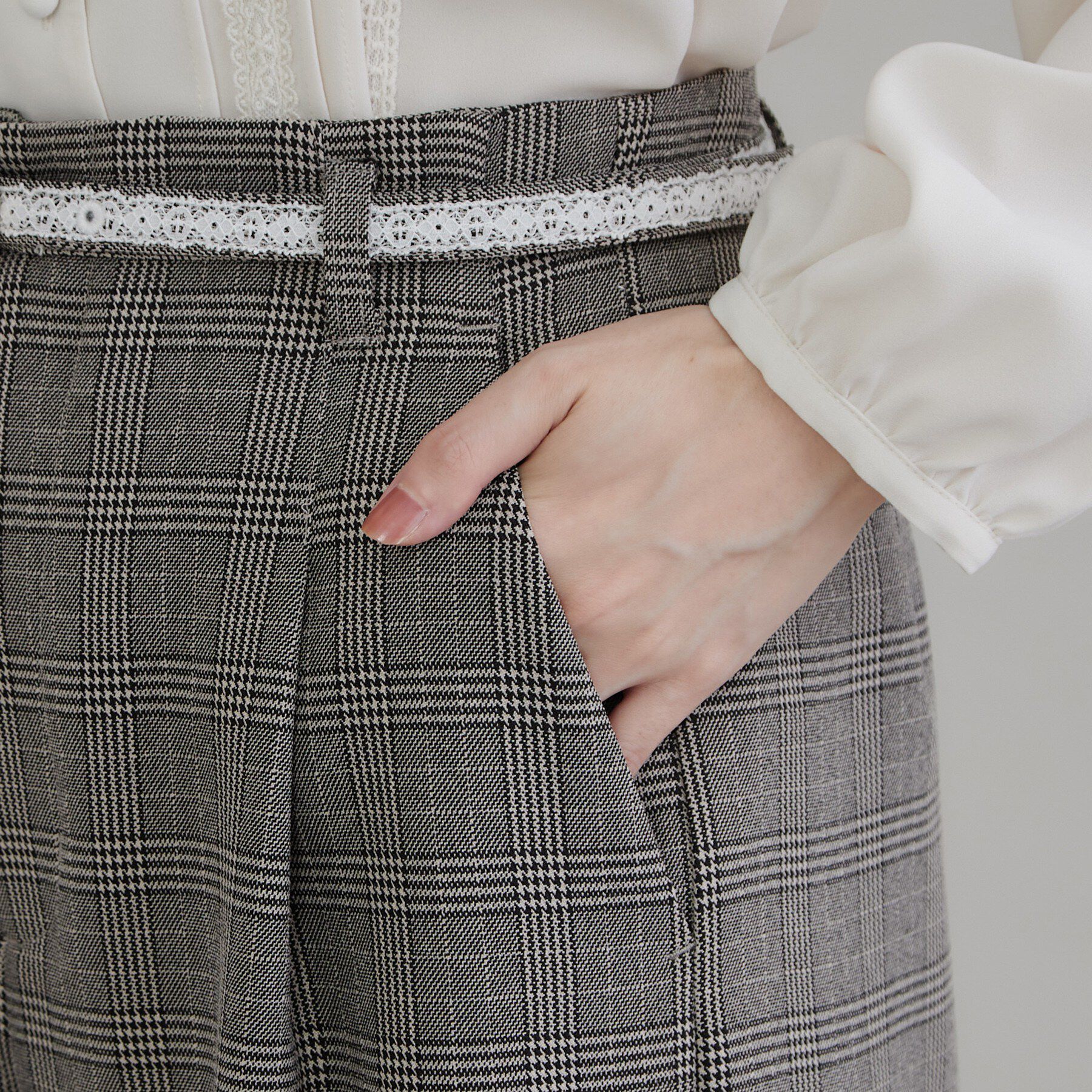 Couture broach「【マシンウォッシャブル・イージーケア】レースベルト付き ワイドパンツ【毛玉になりにくい・セットアップ」|その他|