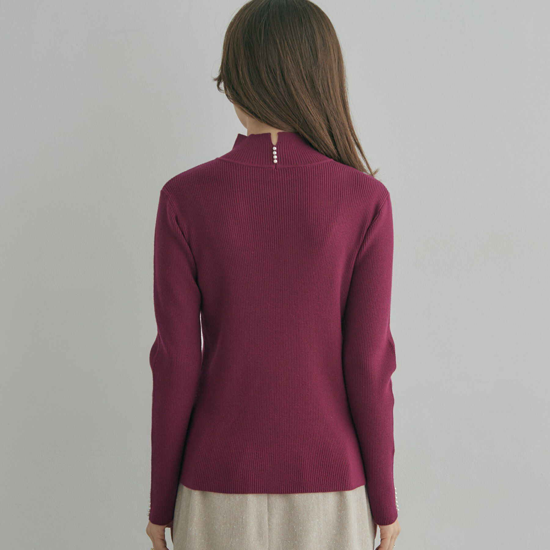 Couture broach「【大人フェミニンのBASIC】パール調リブニット【吸湿発熱・静電気防止・抗菌防臭・洗濯機可】」|ニット・セーター|