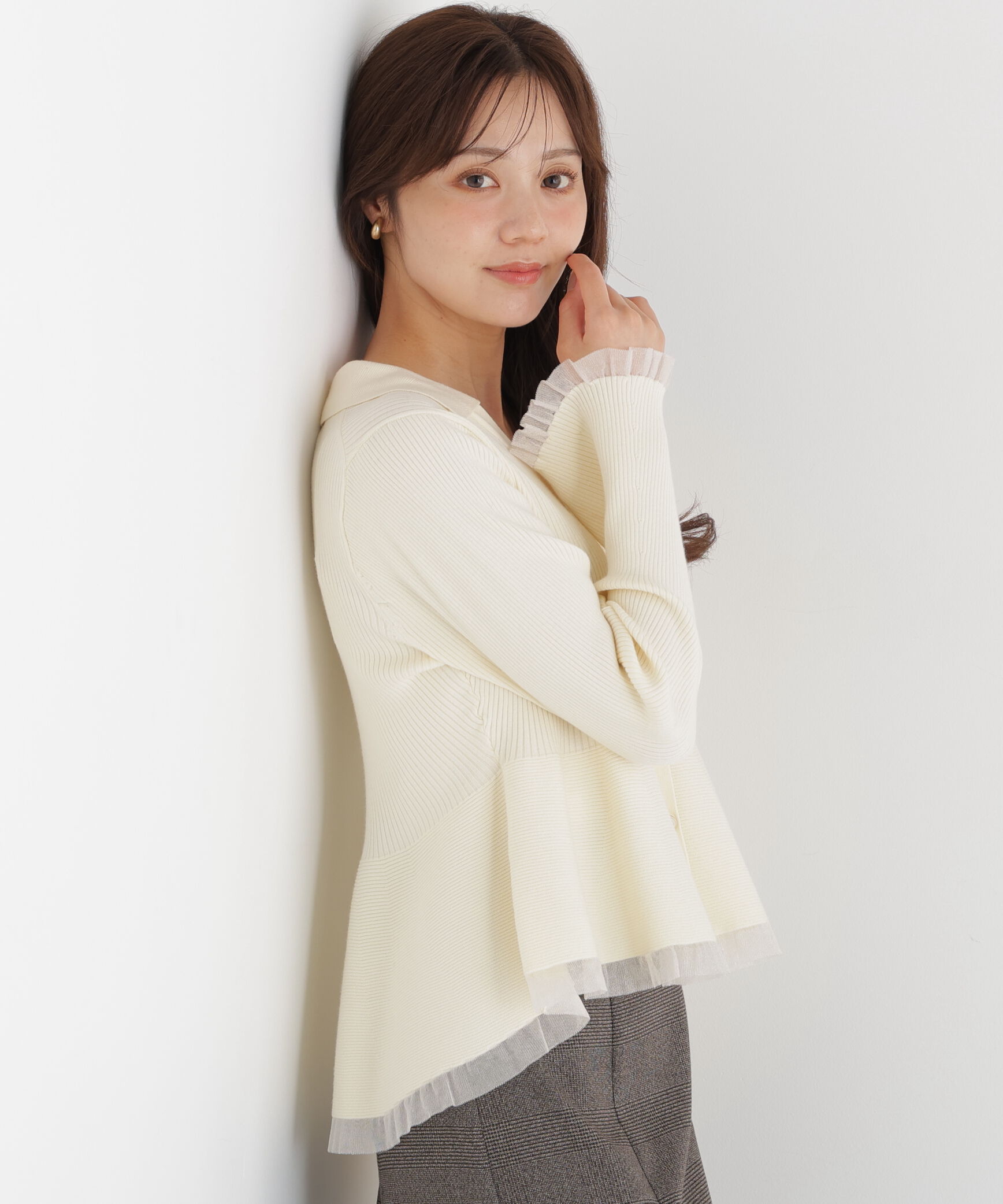 PROPORTION BODY DRESSING「シアー切り替えペプラムニット 26AW」|ニット・セーター|エクリュ1