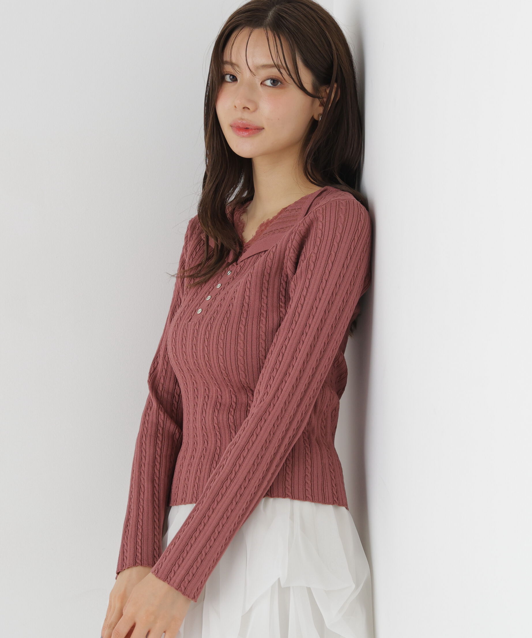  「＜a/mie＞レースレイヤード変形ヘンリーニット 26AW」|ニット・セーター|ピンクブラウ