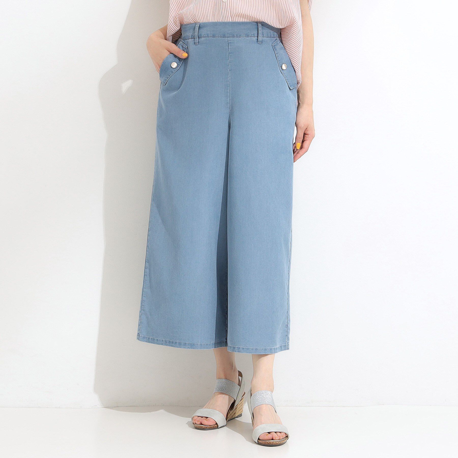 SHOO･LA･RUE「【洗える/S-LL/ひんやり】金ボタンがアクセント　大人のデニムガウチョパンツ」|デニム|