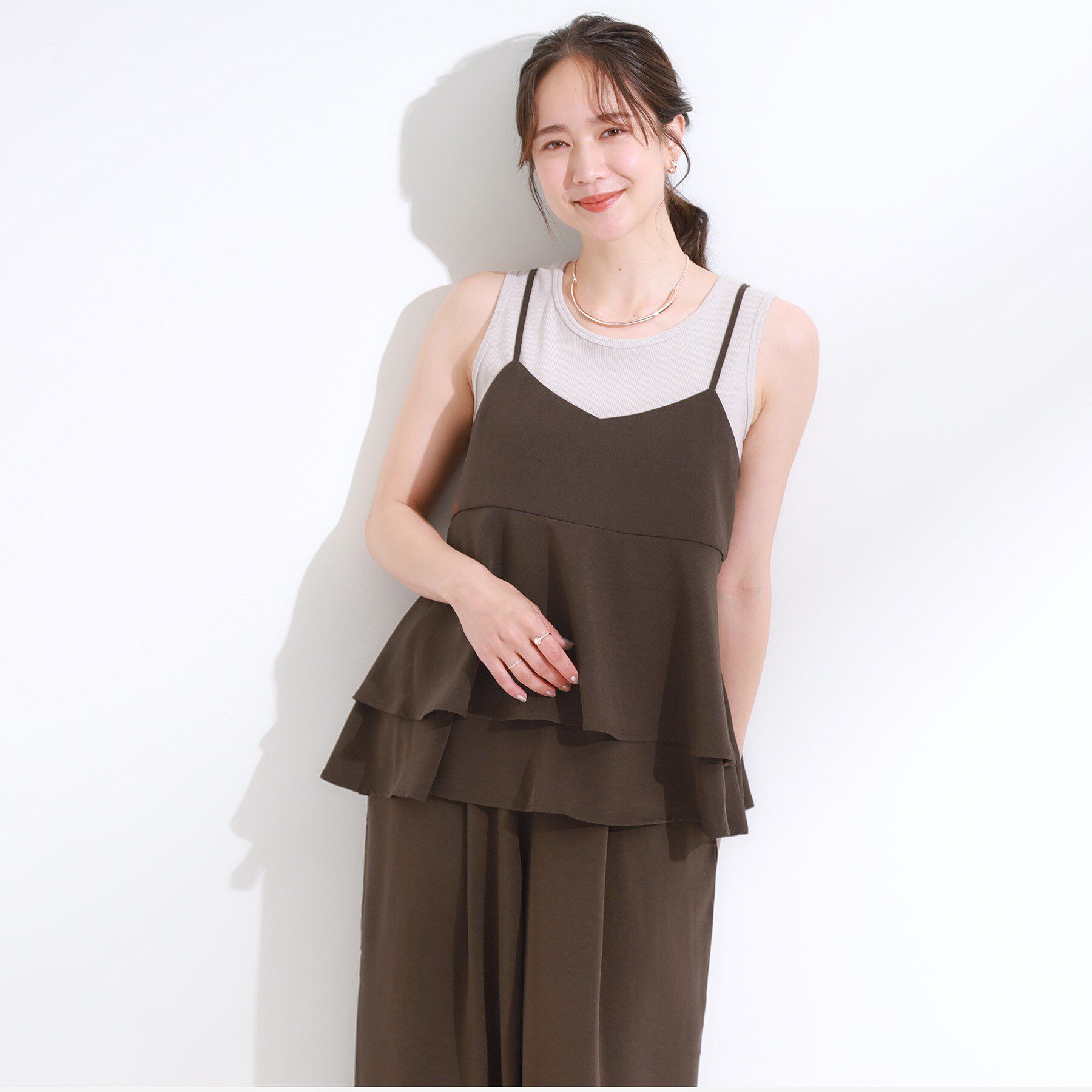 SHOO･LA･RUE「【S-LL/セットアップ可/ひんやり】女性らしさ溢れる ティアードキャミソール」|キャミソール|