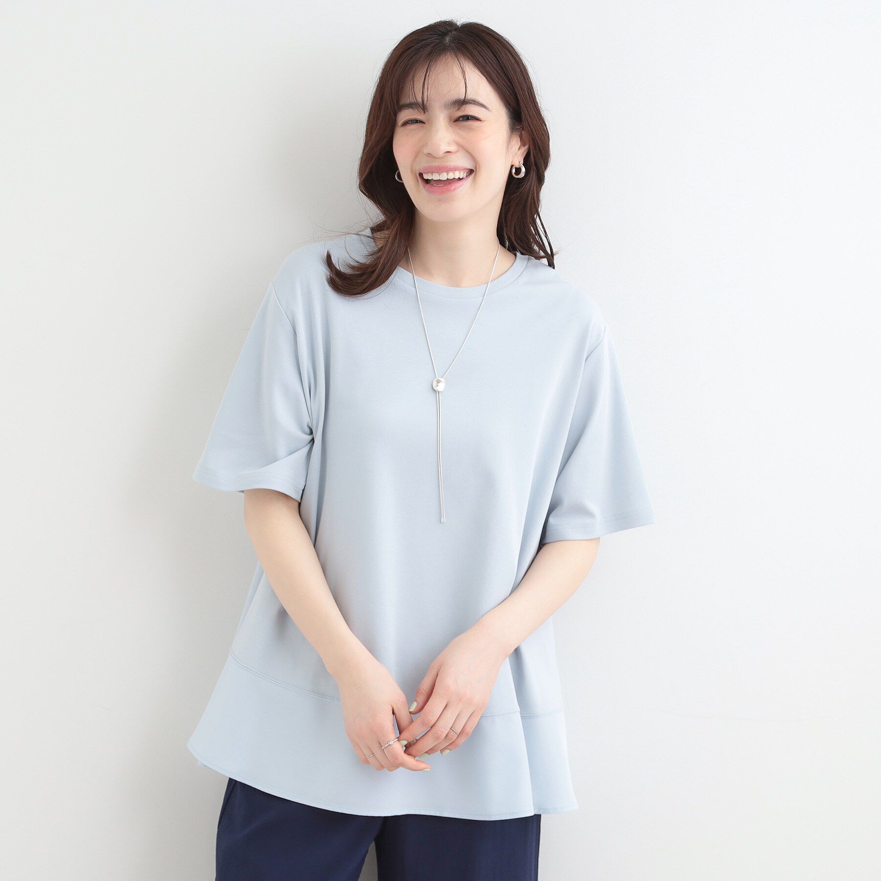SHOO･LA･RUE「【UV/抗菌防臭/洗濯機可】体型カバーも叶う 裾切り替えAライントップス」|Tシャツ・カットソー|