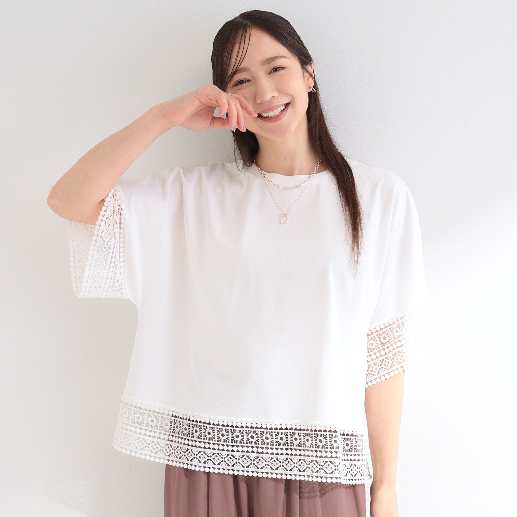 SHOO･LA･RUE「【洗濯機可/体型カバー/S-LL】レース使いがポイント デザインTシャツ」|Tシャツ・カットソー|