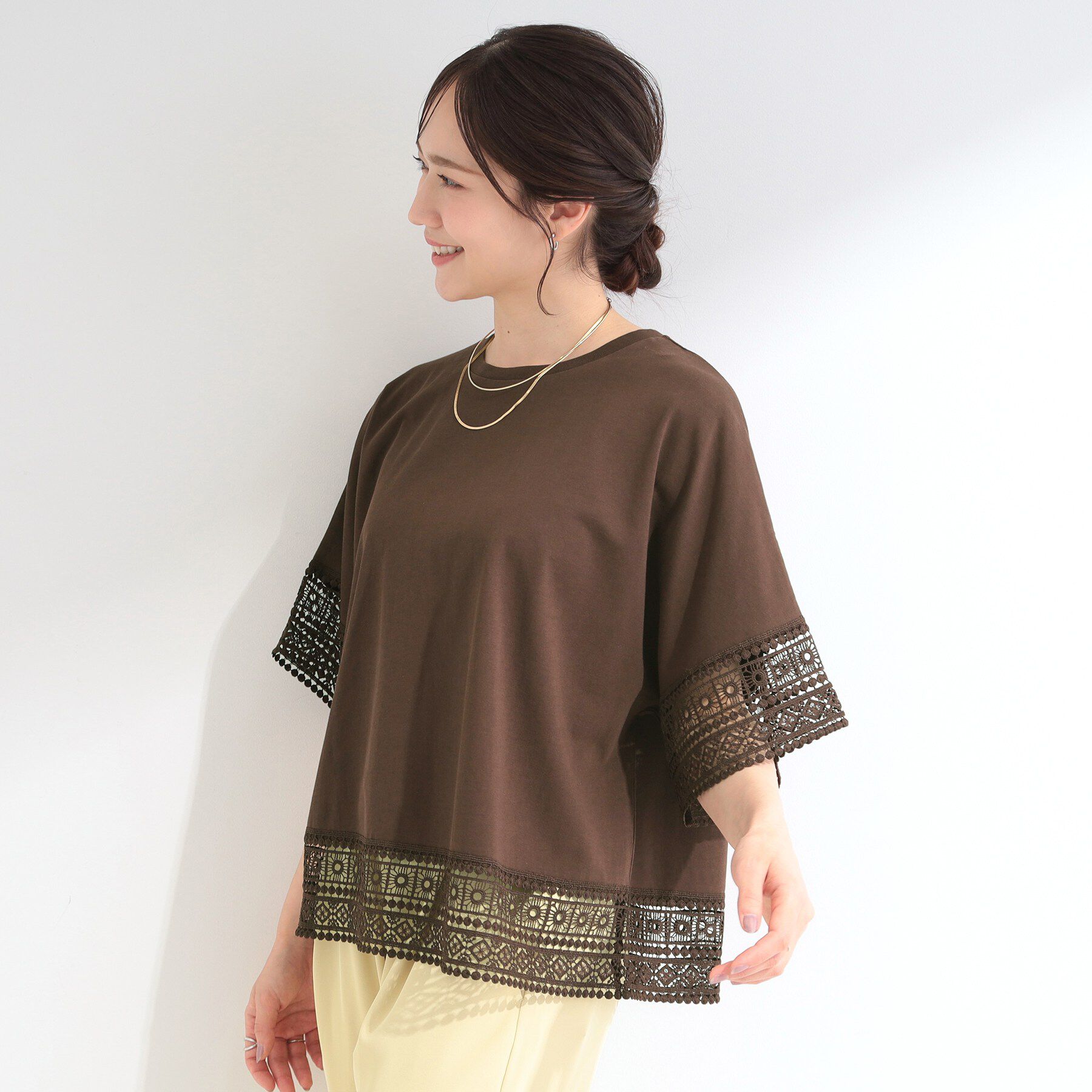 SHOO･LA･RUE「【洗濯機可/体型カバー/S-LL】レース使いがポイント デザインTシャツ」|Tシャツ・カットソー|