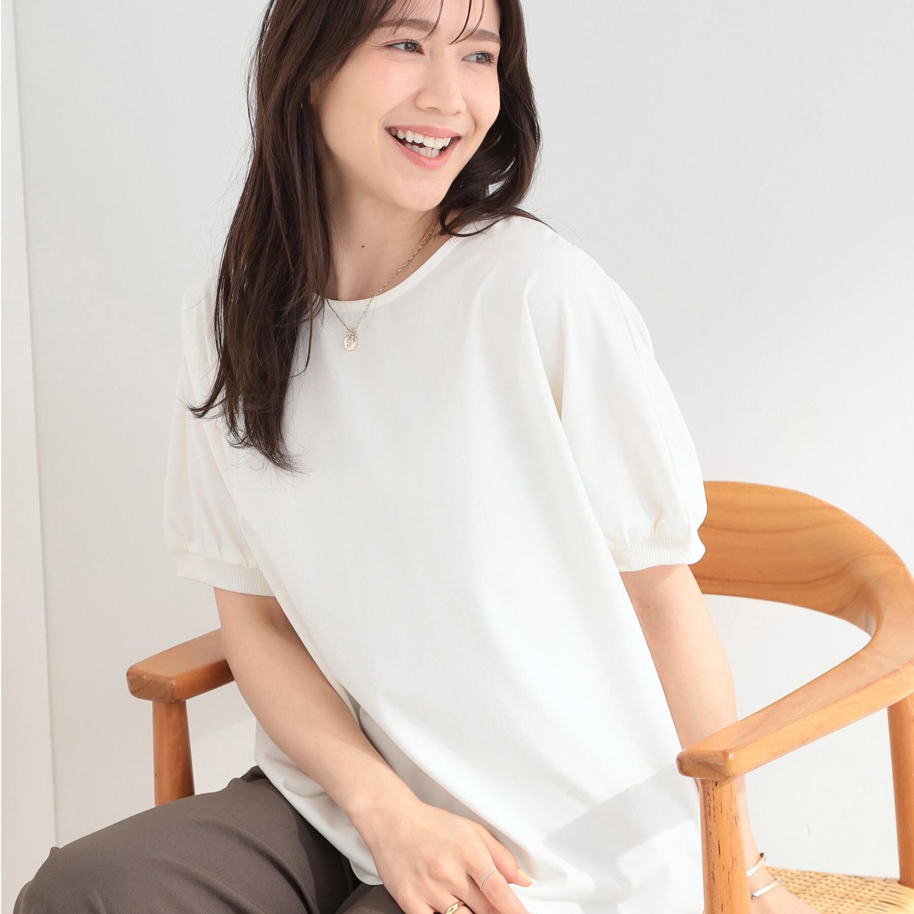 SHOO･LA･RUE「【洗濯後しわになりにくい】インせず着られる さらっとタッチのドルマンブラウス」|シャツ・ブラウス|オフホワイト(003