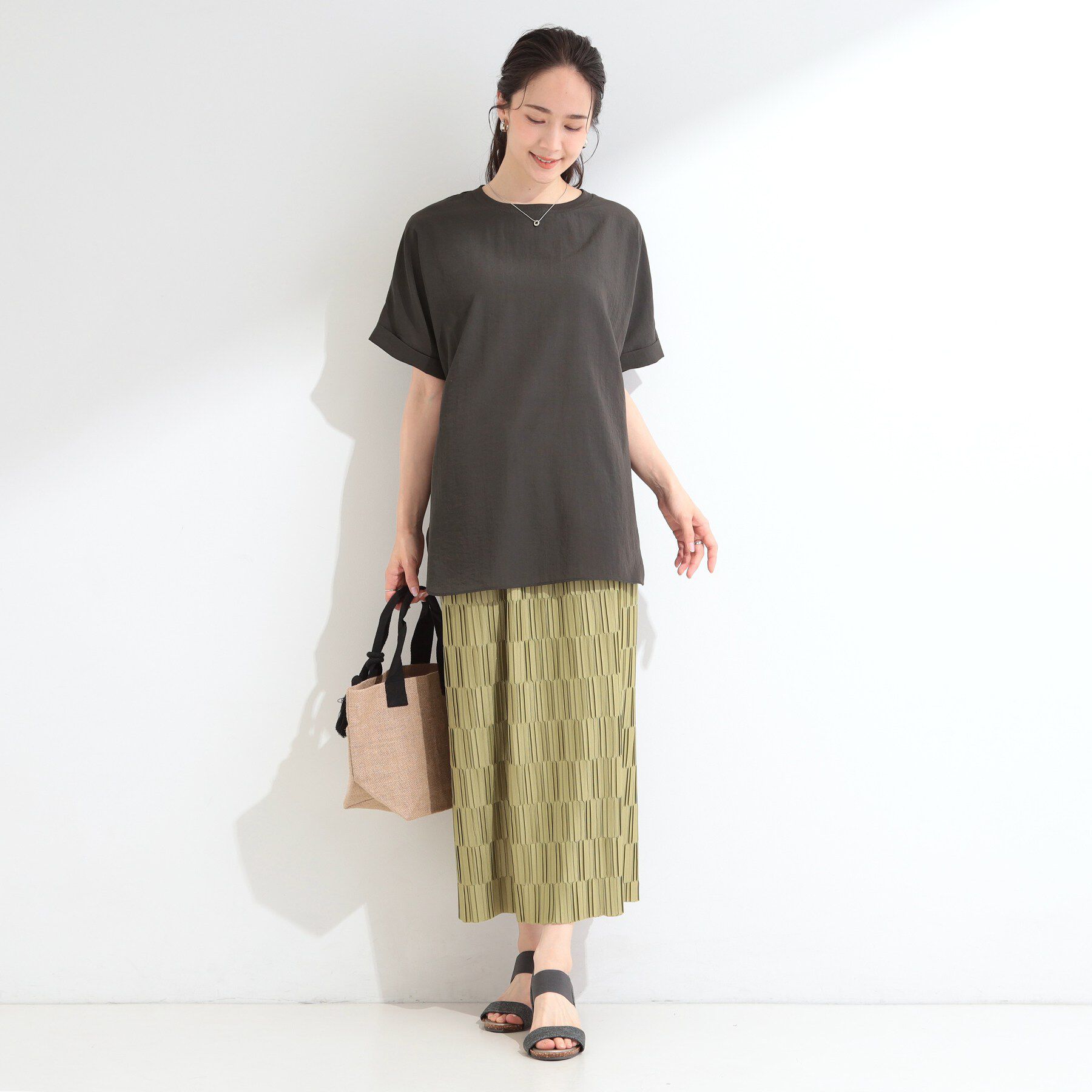 SHOO･LA･RUE「【着丈選べる/体型カバー】洗濯後しわになりにくい さらっと快適ドルマントップス」|シャツ・ブラウス|
