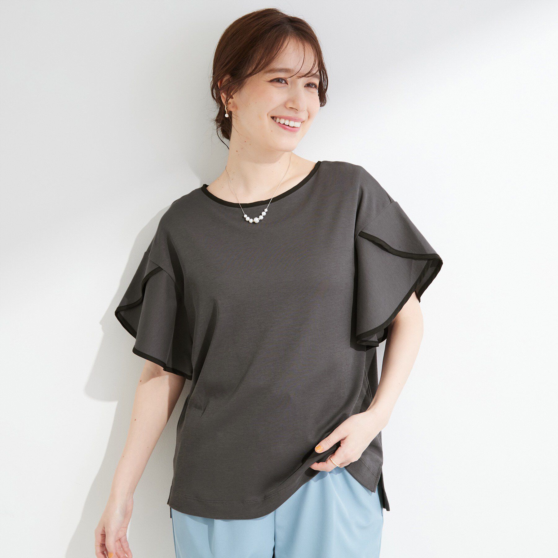 SHOO･LA･RUE「【洗濯機可/S-LL】配色パイピング フレアスリーブトップス」|Tシャツ・カットソー|