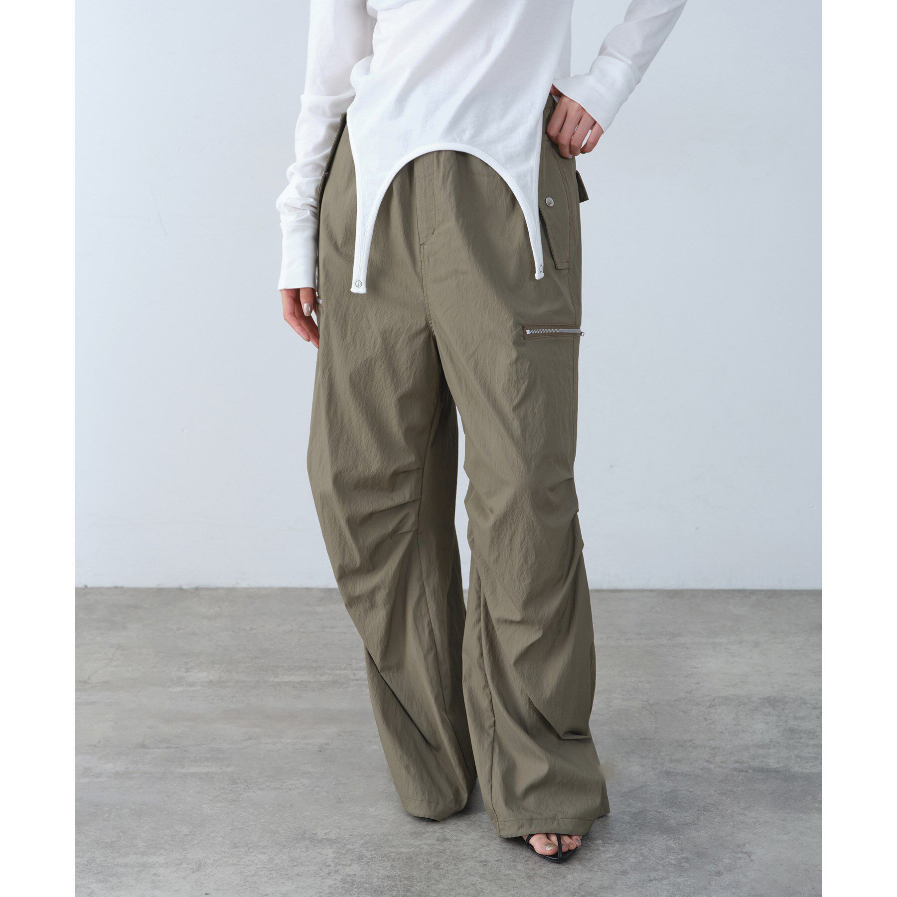 CODE A「Airy volume cargo」|その他|カーキ(027)