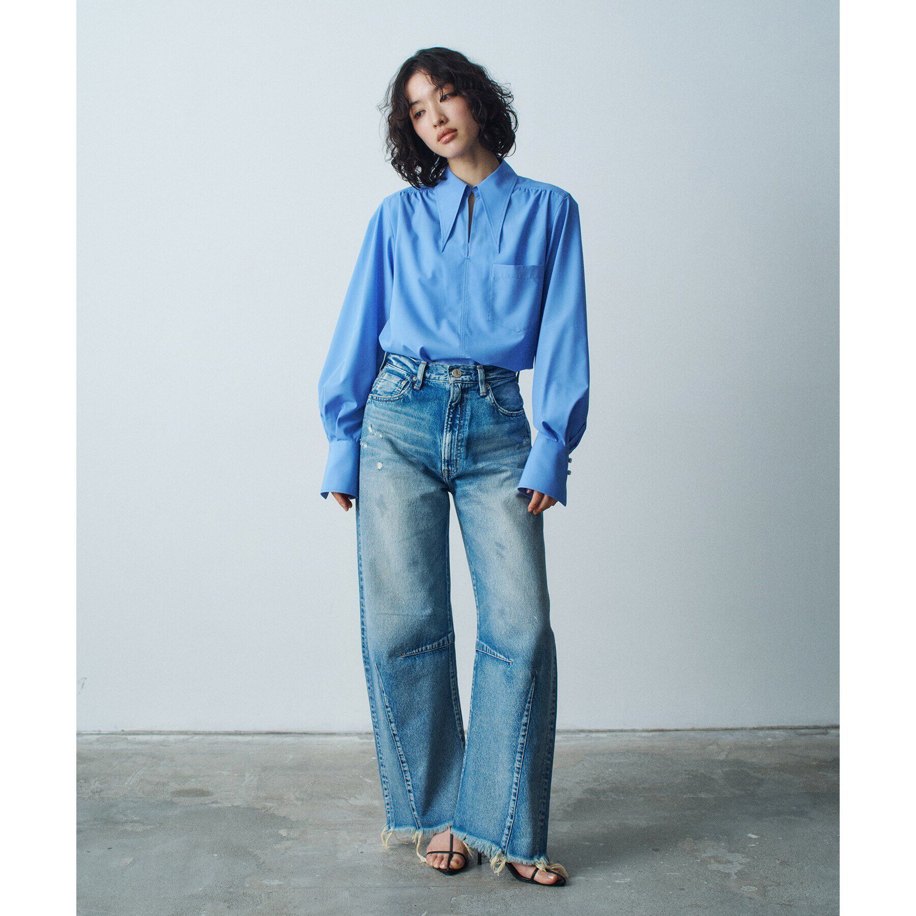 CODE A「【Re】point neck shirt」|シャツ・ブラウス|