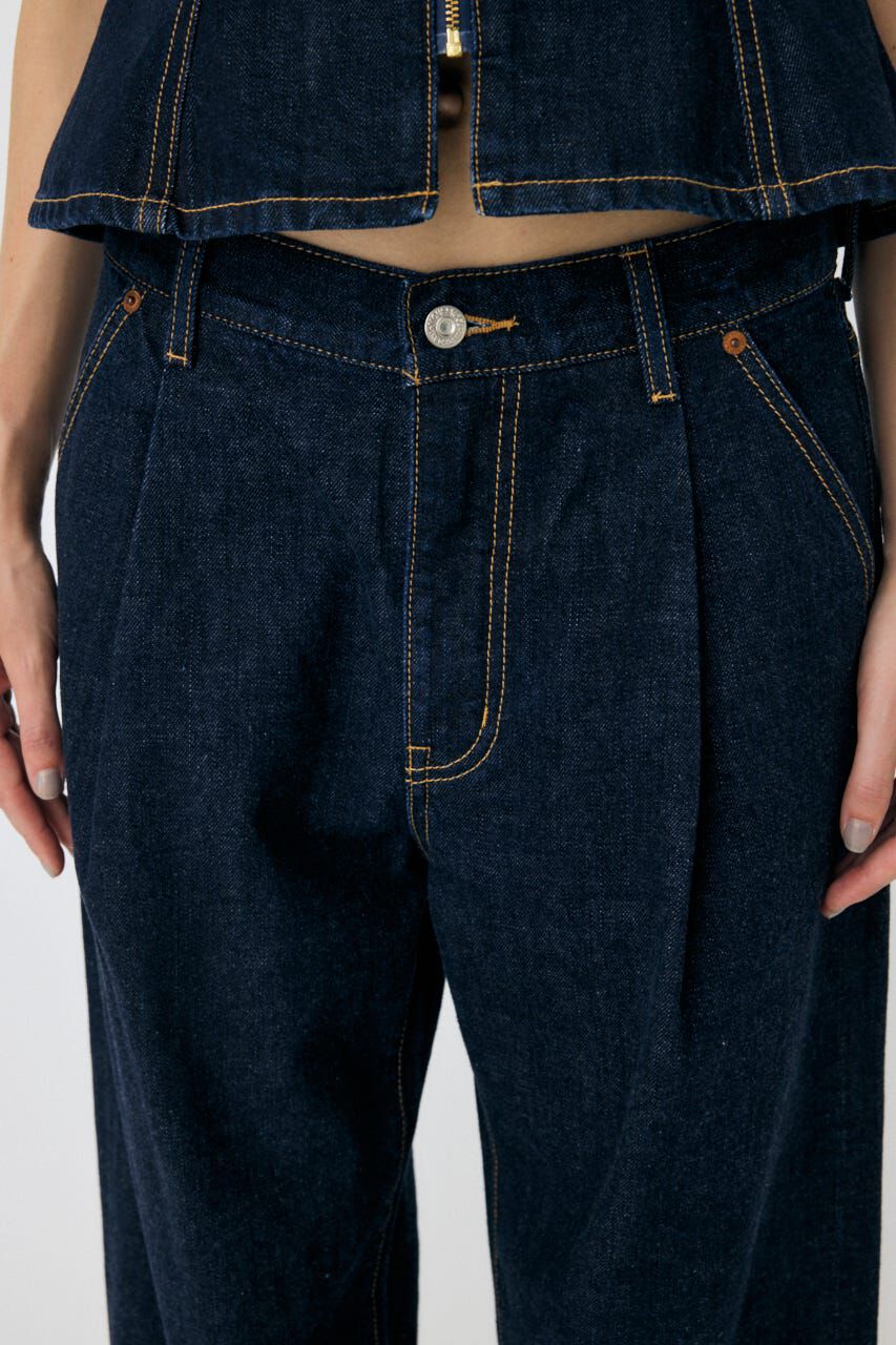 MOUSSY「TUCK WIDE ストレートデニム」|デニム|