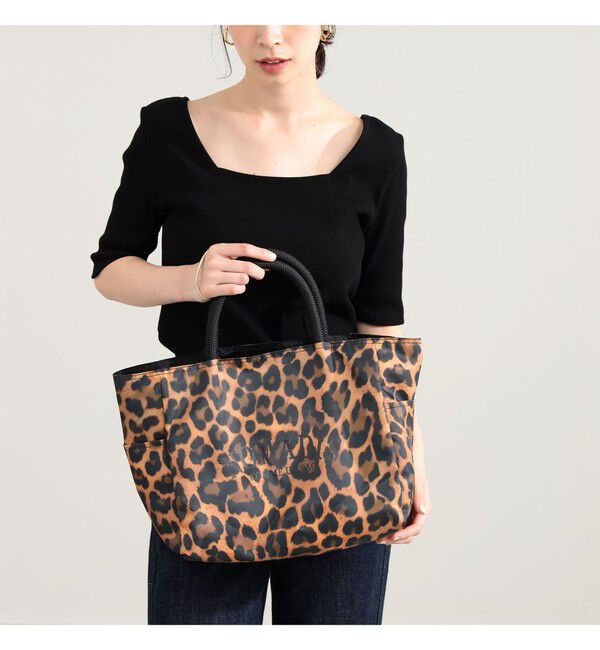BEAMS SELECTION for WOMEN「《追加予約》【別注】NOMADIS / SAC2 WIDE レオパード ロゴ トートバッグ」|トートバッグ|