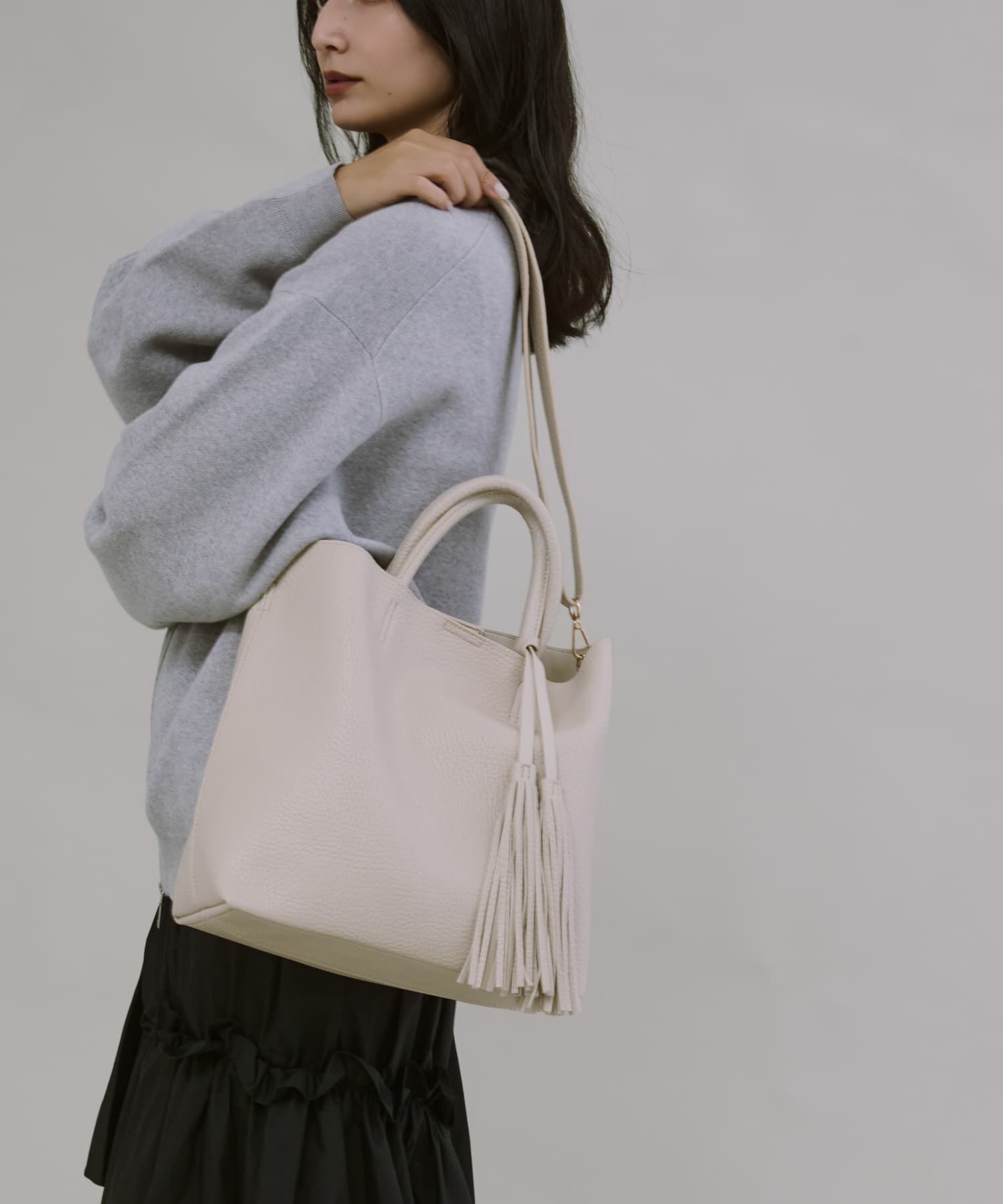 RODE SKO「『Mサイズ』タッセル軽量2WAYシンプルトートバッグ」|トートバッグ|