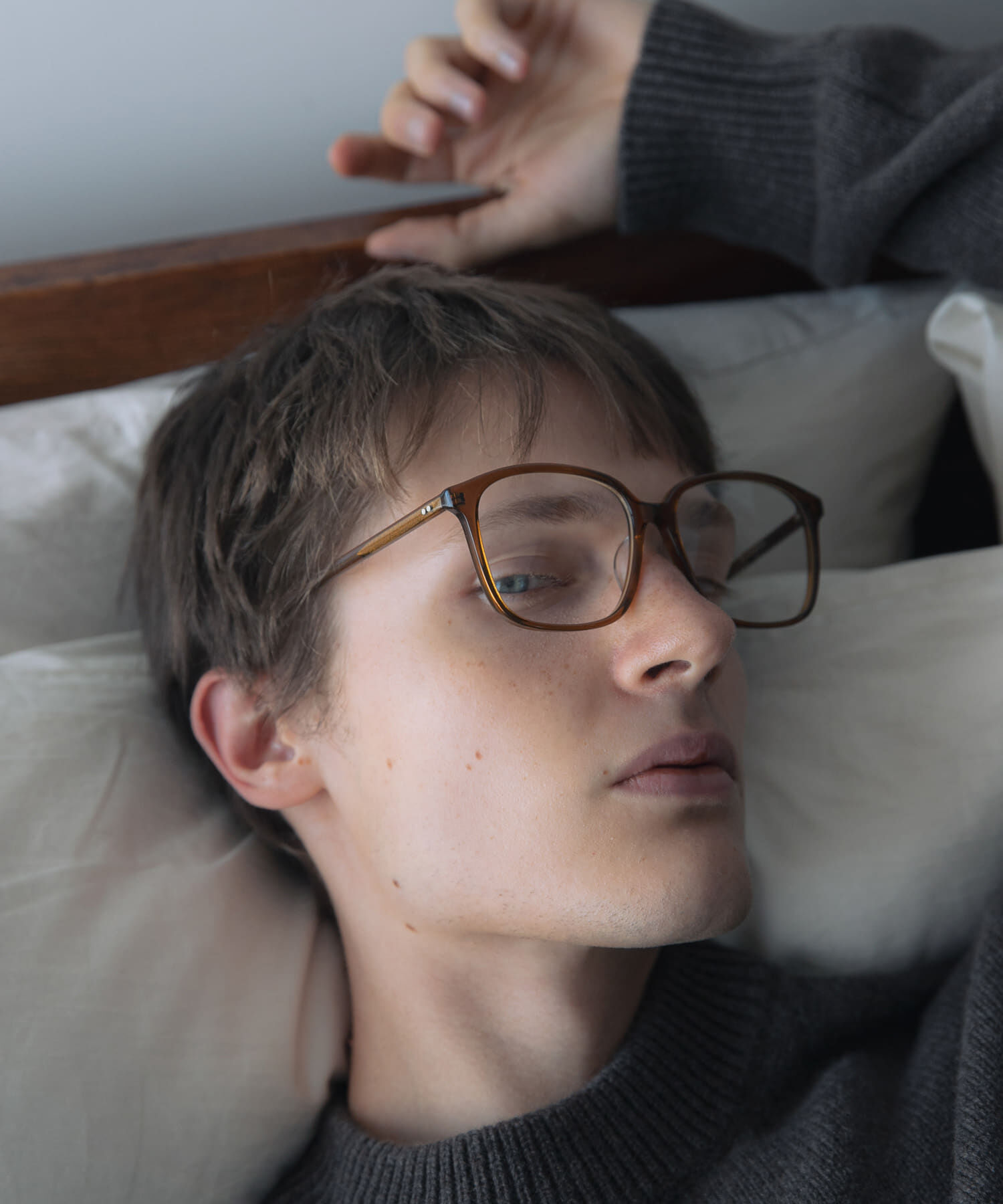URBAN RESEARCH「『別注』KANEKO OPTICAL&times;URBAN RESEARCH　スクエアクリアUVレンズ」|メガネ|