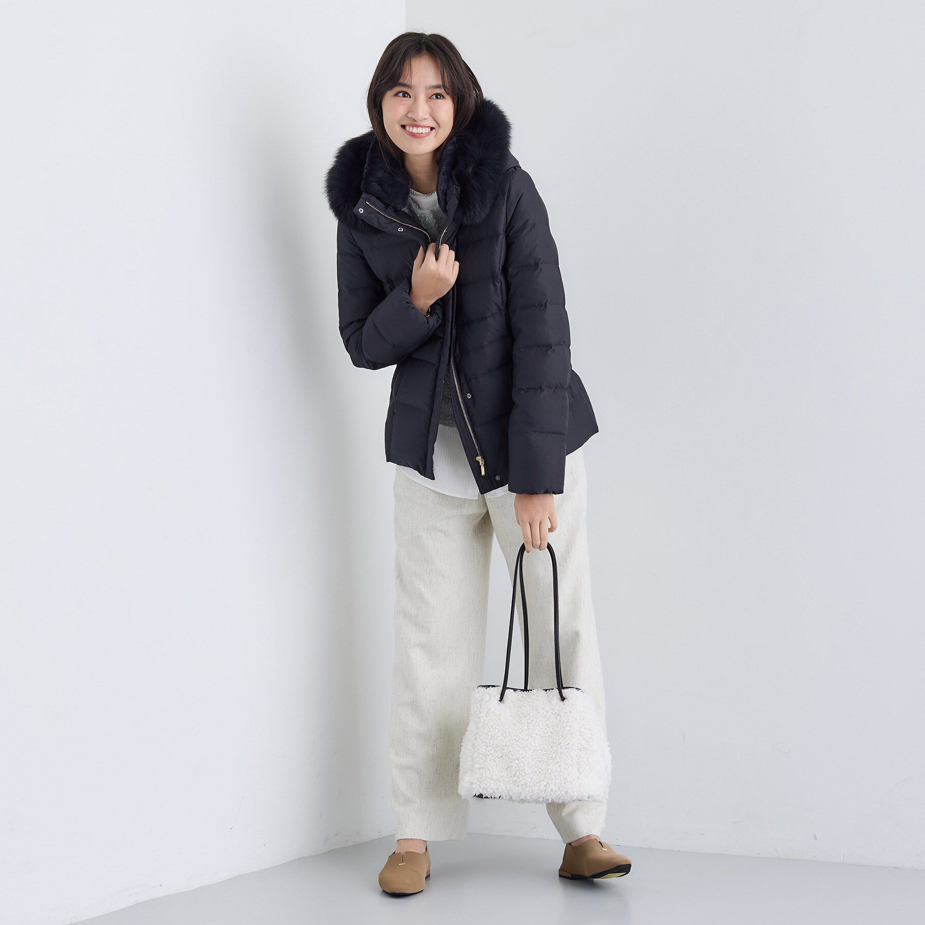 INDIVI「【名品／撥水／抗菌防臭】ショート丈リサイクルダウンコート」|ダウン|