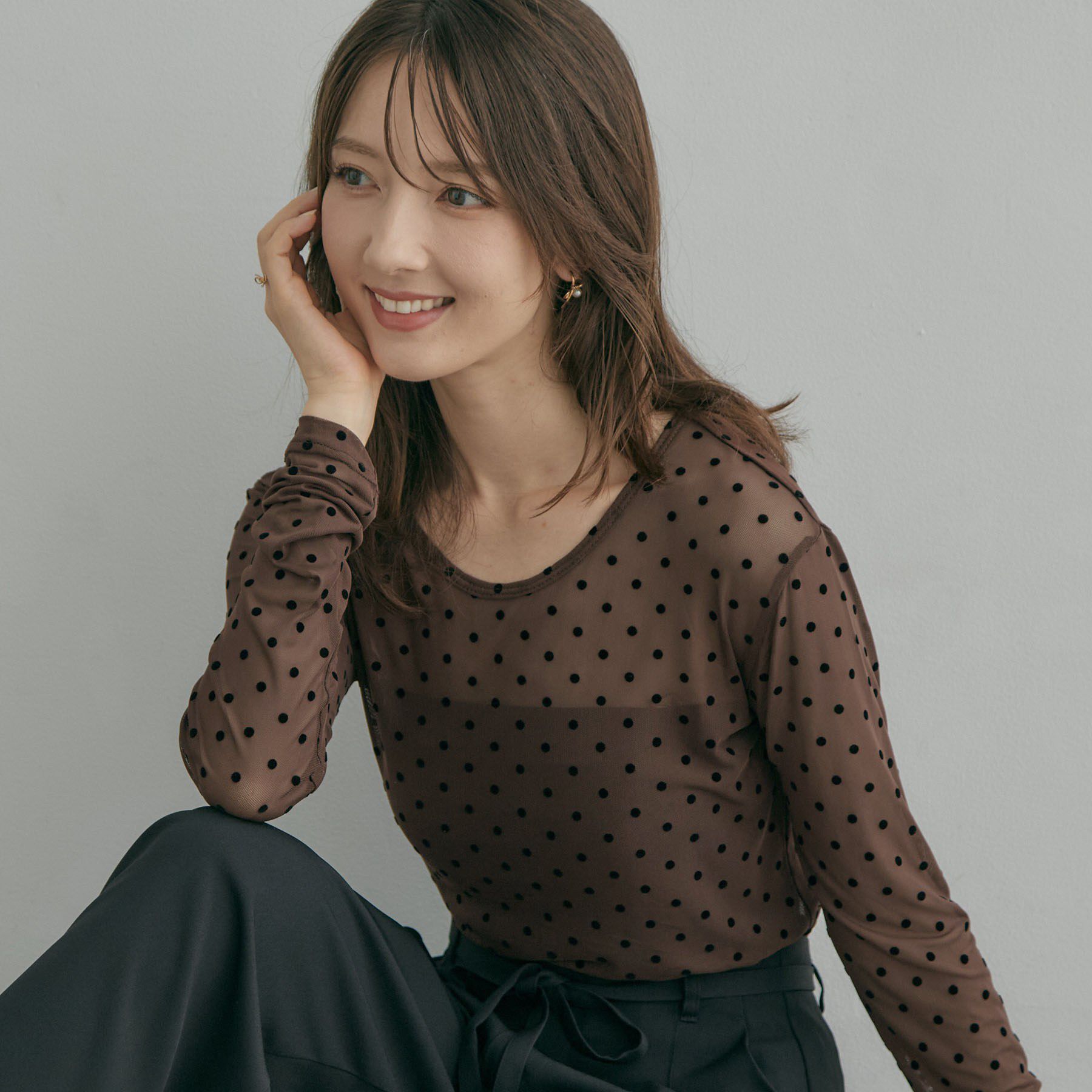 Couture broach「フロッキードットチュールトップス」|Tシャツ・カットソー|ブラウン(143)