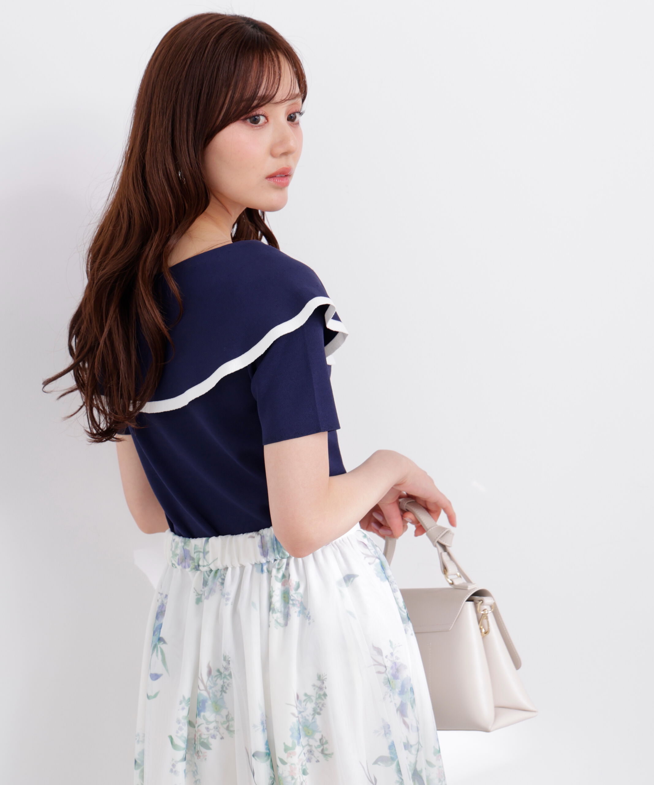 PROPORTION BODY DRESSING「トリムラインケープニットトップス 26SS」|ニット・セーター|