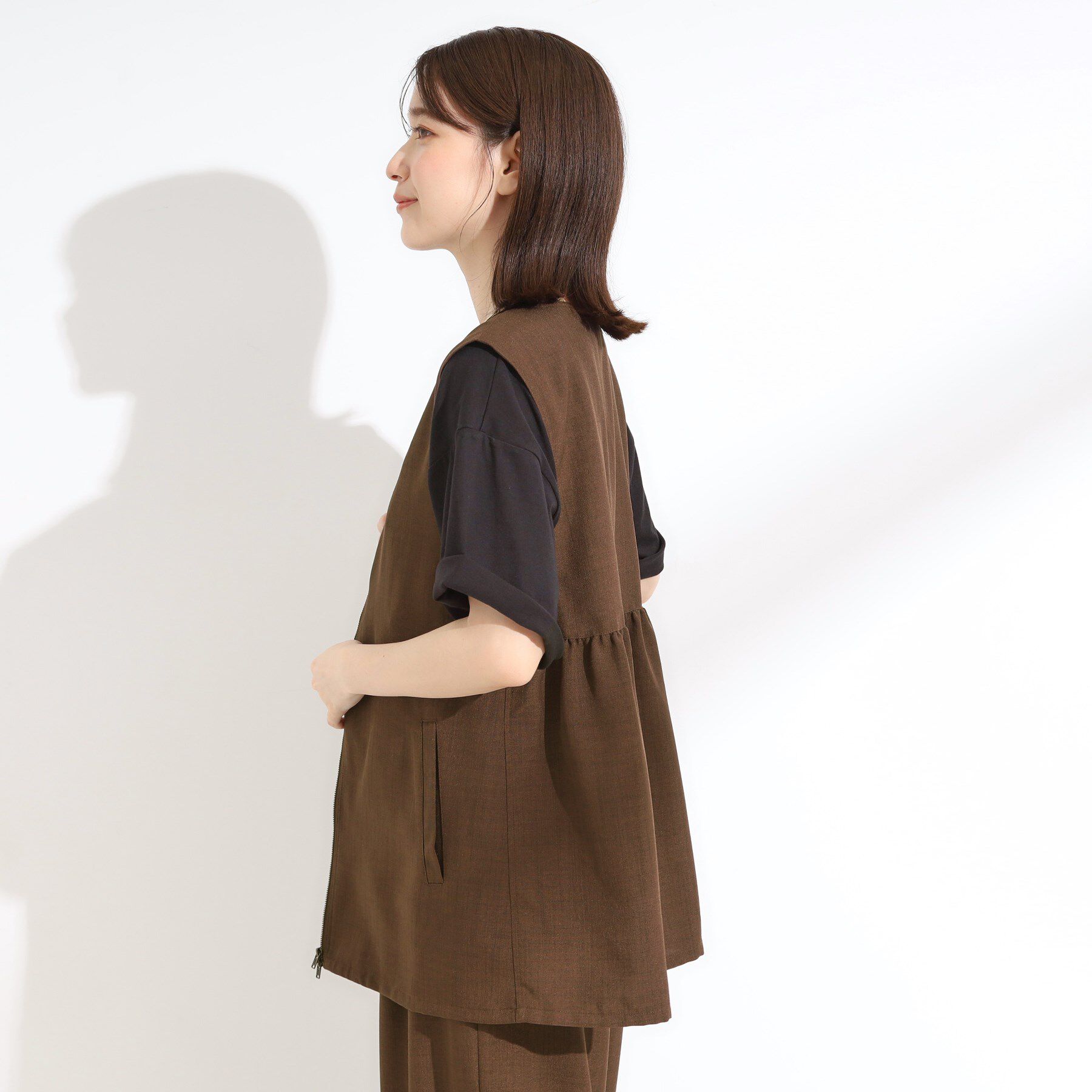 SHOO･LA･RUE「【セットアップ可】さらりと軽やかに ダブルジップ麻調ジレ」|ベスト・ジレ|