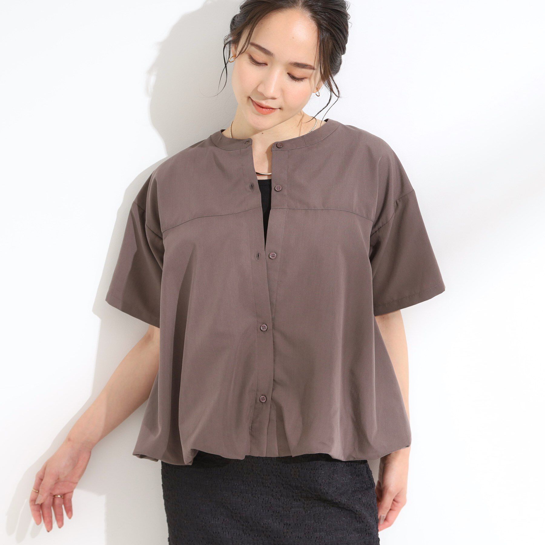 SHOO･LA･RUE「【S-LL】インせず着られる 裾バルーンシャツ」|シャツ・ブラウス|ブラウン(043)