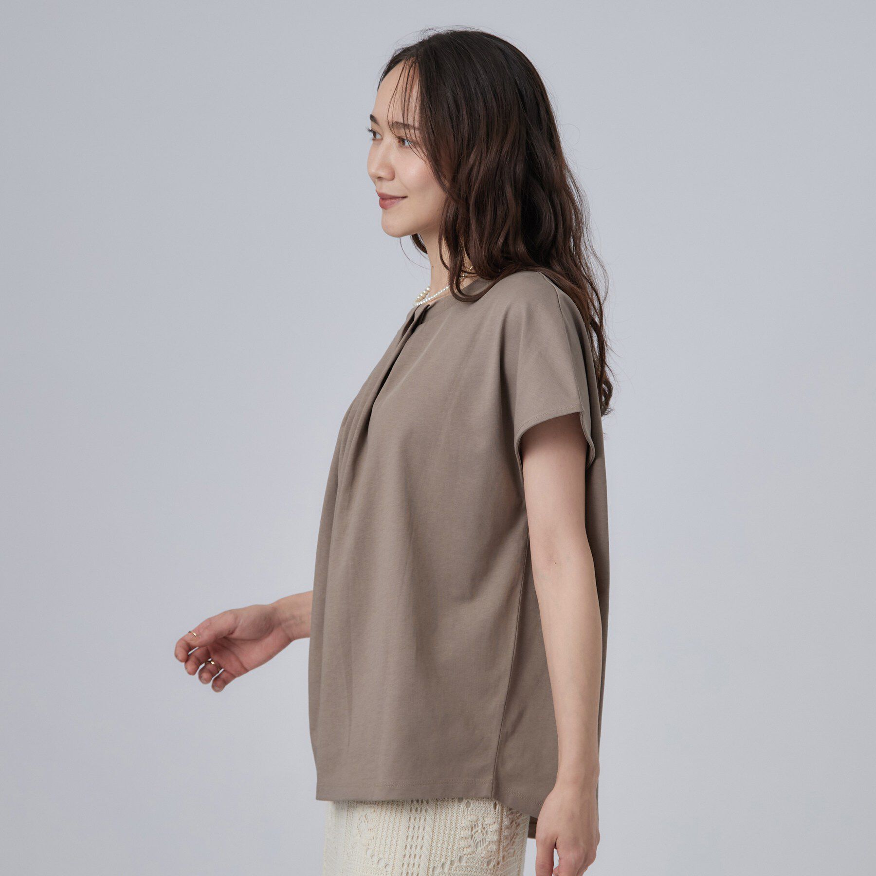 SHOO･LA･RUE「【前後2WAY/S-LL/洗濯機可】楽に着られて好印象 やわらかトップス」|Tシャツ・カットソー|